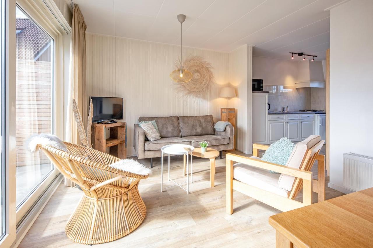 De Leeuwerik Villa De Koog  Exteriör bild